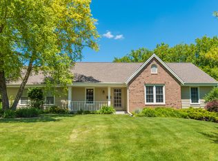 13820 W Paddock Pkwy, New Berlin, WI 53151