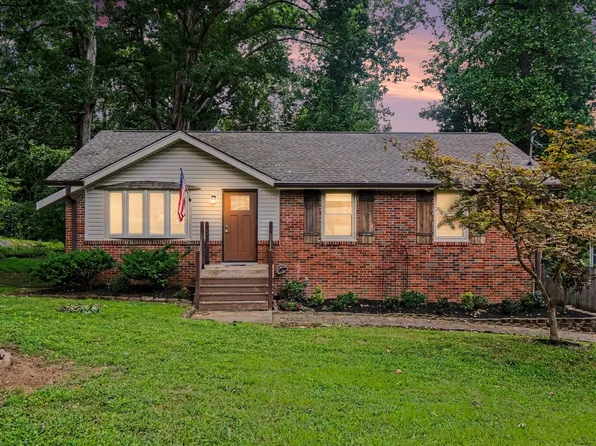 2433 Rychen Dr, Nashville, TN 37217