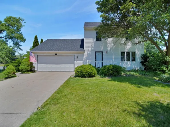 700 Maryknoll Dr, Lockport, IL 60441