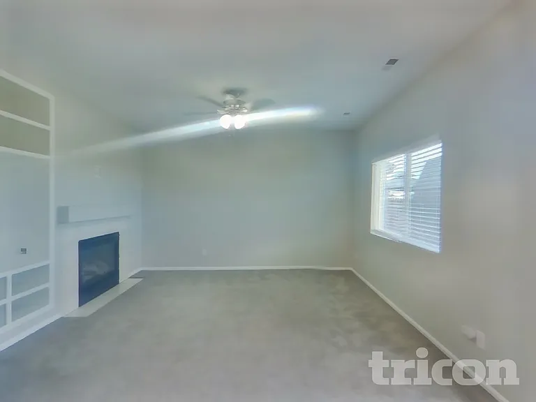 7727 Barn Owl Dr — Photo 5