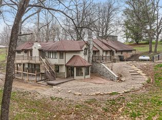 575 Avenstoke Rd, Waddy, KY 40076