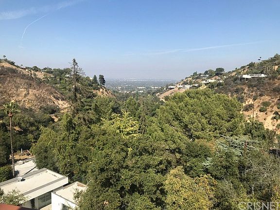 4th image of 3566 Beverly Glen Blvd