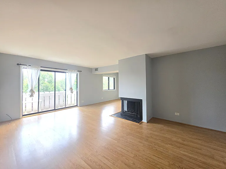 2000 Bayside Dr #304 — Photo 15