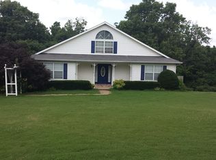 5880 Cowan Loop, Harrison, AR 72601