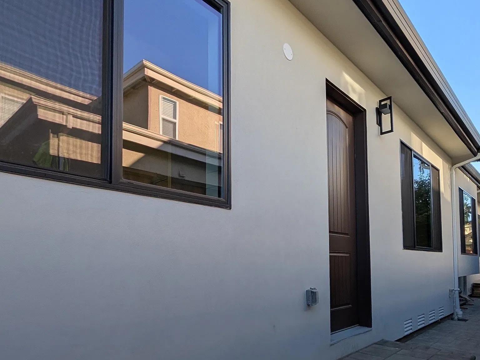 21079 Tamarind Ct — Photo 1