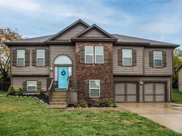 408 Duncan Dr, Liberty, MO 64068