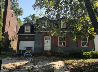 239 Wychwood Ln, Youngstown, OH