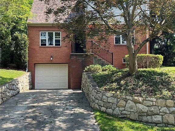 2nd image of 102 Potterfield Dr