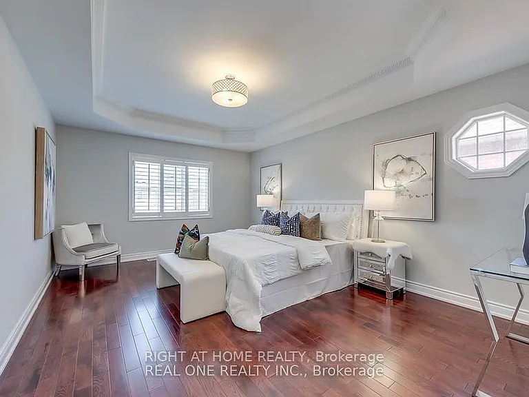 96 Spring Azure Cres — Photo 31