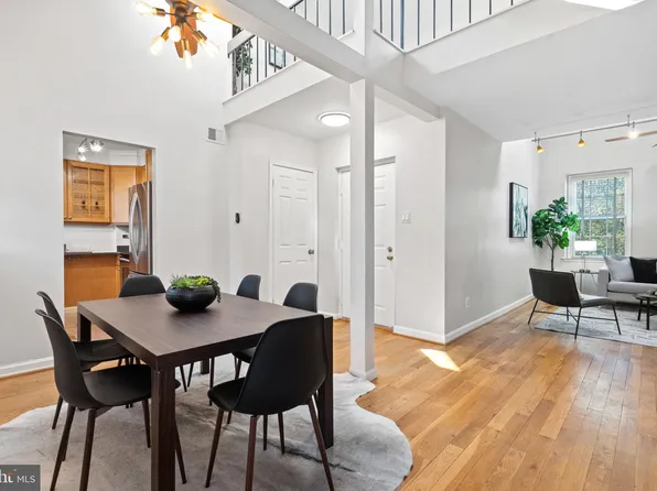 3801 39th St NW APT F84, Washington, DC 20016