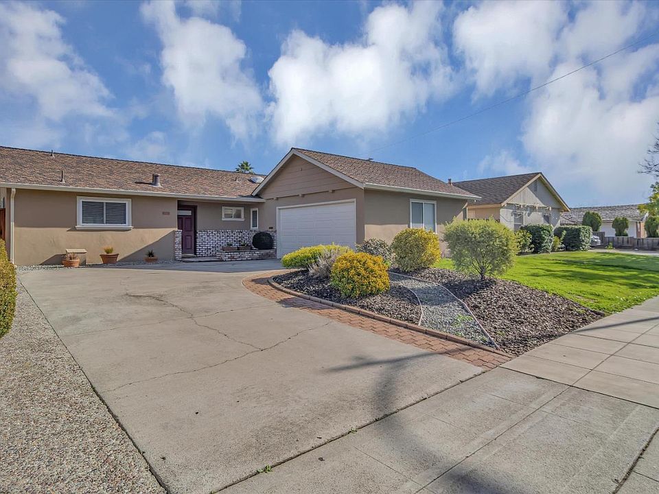 1st image of 5588 Dartmouth Dr
