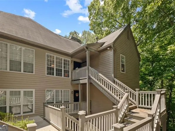 310 Mill Pond Ct SE, Smyrna, GA 30082