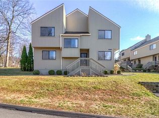 108 Watch Hill Rd #108, Branford, CT 06405