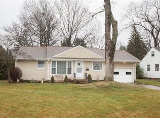 5671 Allendale Dr, North Olmsted, OH 44070