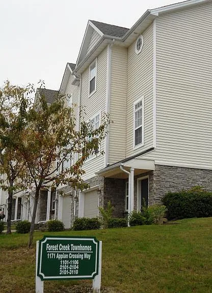 Forest Creek Apartments — Photo 10