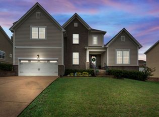 2815 Trentview Ln, Columbia, TN 38401