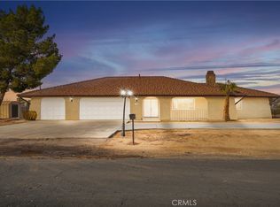 18966 Shoshonee Rd, Apple Valley, CA 92307