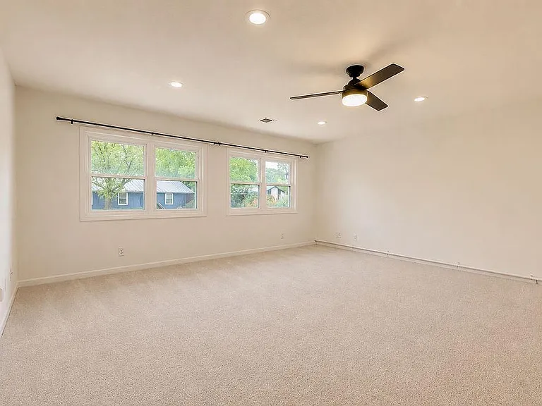5202 Greenheart Dr — Photo 8
