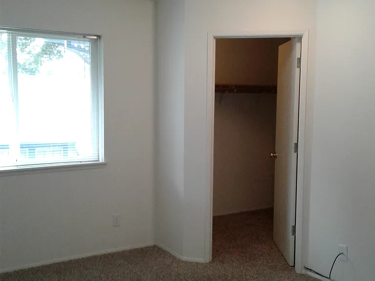 5890 SW Hall Blvd #2 — Photo 6