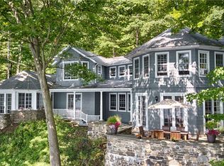 8873 E Bluff Dr, Penn Yan, NY 14527