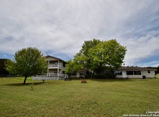 120 Cheryl Dr, Ingram, TX 78025