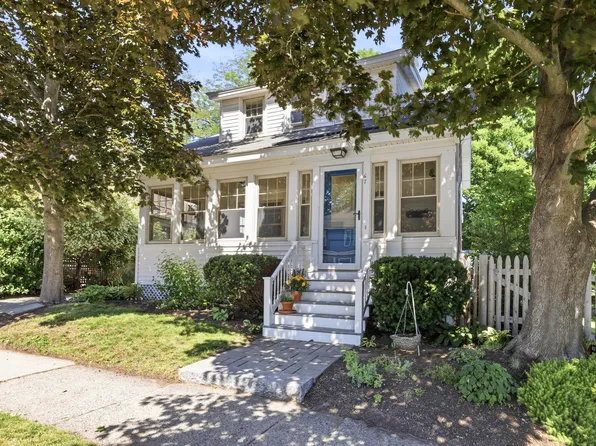 67 Elsmere Avenue, South Portland, ME 04106