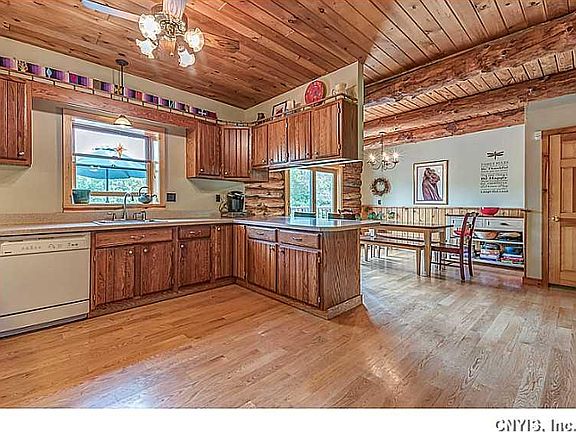 4th image of 4069 Cherry Valley Tpke