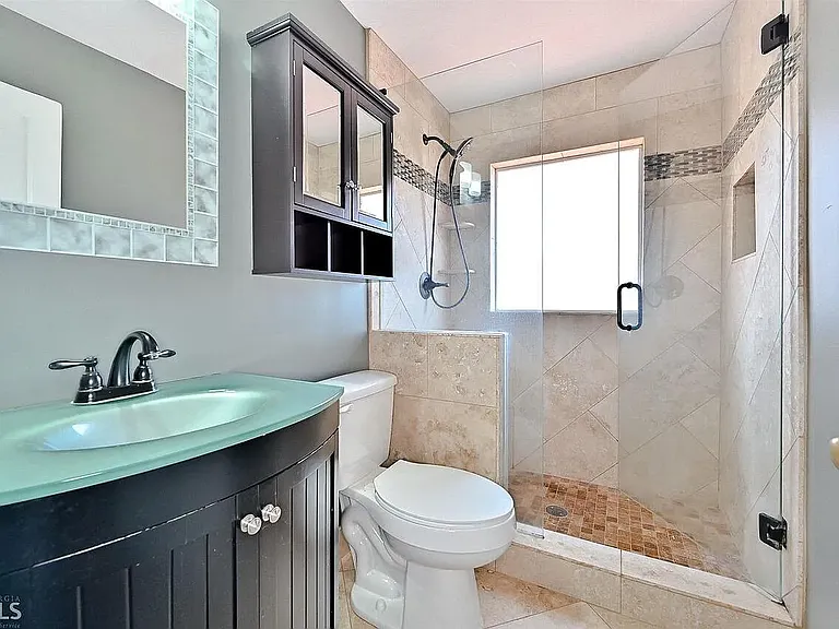 2926 Davis St #2926 — Photo 8