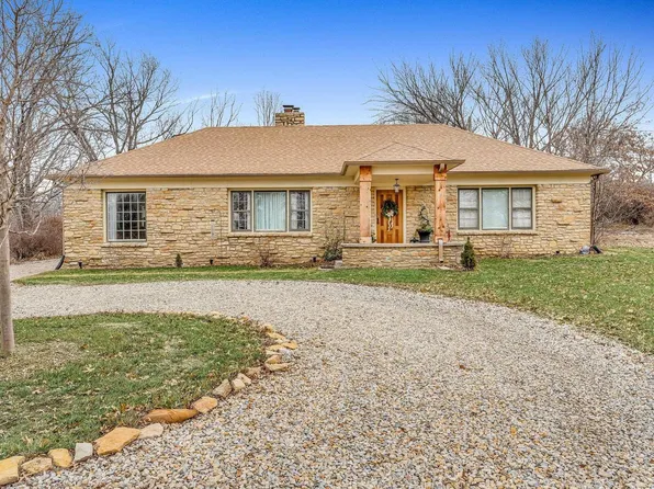 3310 SW Burlingame Rd, Topeka, KS 66611