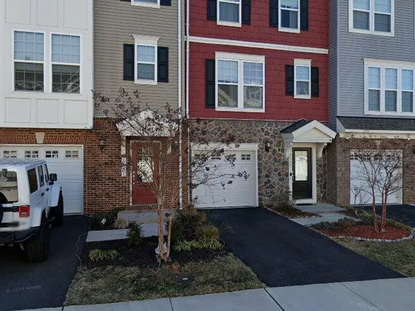 8507 Craggan Ln, Manassas, VA 20109