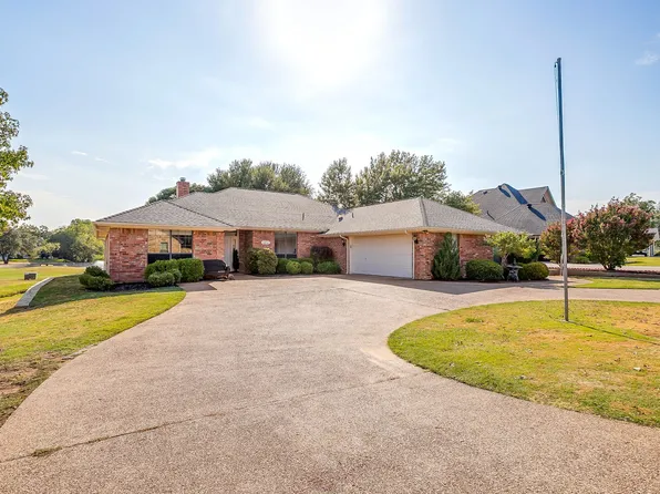 8810 Bellechase Rd, Granbury, TX 76049