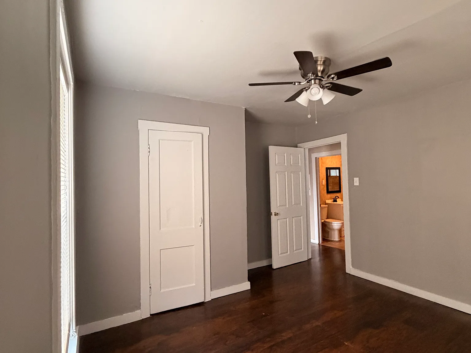 2 bed, 784 sqft, $1,250 — Photo 4