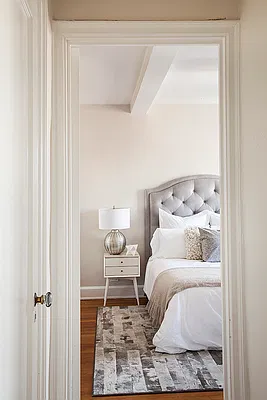Sold by Compass | media 5