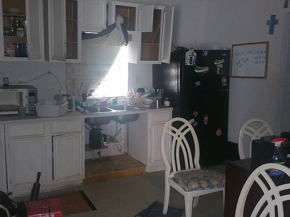 5th image of 8740 Quinn St
