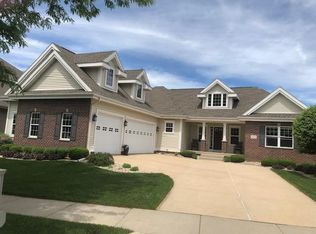 1209 Dartmouth Dr, Waunakee, WI 53597