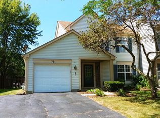 72 Bridgewater Ln, Mundelein, IL 60060