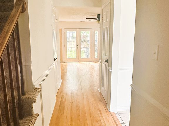 2nd image of 5265 Settlers Park Dr