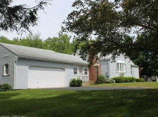 589 Stone Rd, Windsor, CT 06095