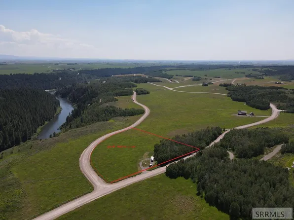 1650 Renegade Fly Dr, Ashton, ID 83420