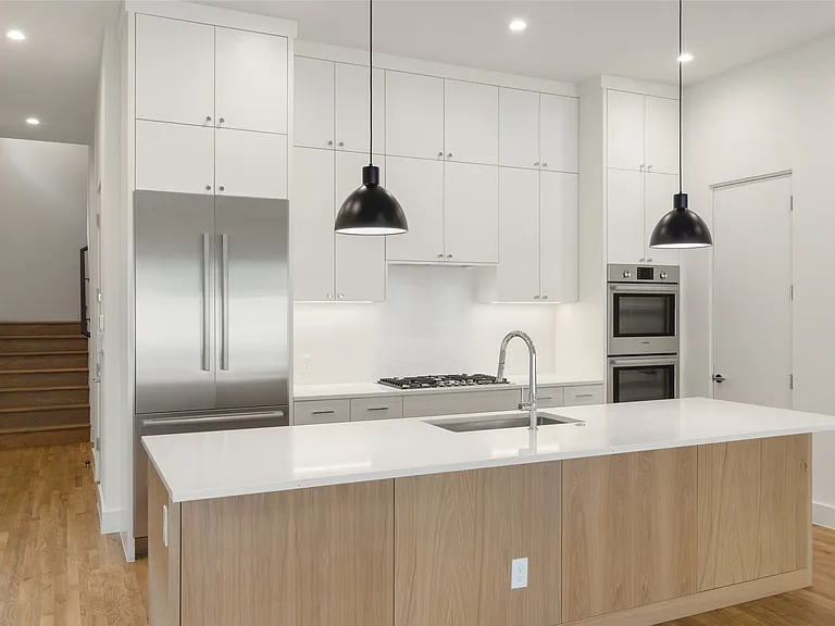 4420 Abbott Ave — Photo 10