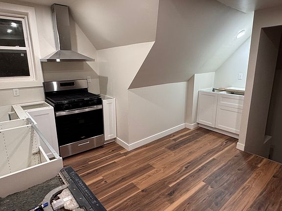 Kitchen - Granite Countertops coming 2/24