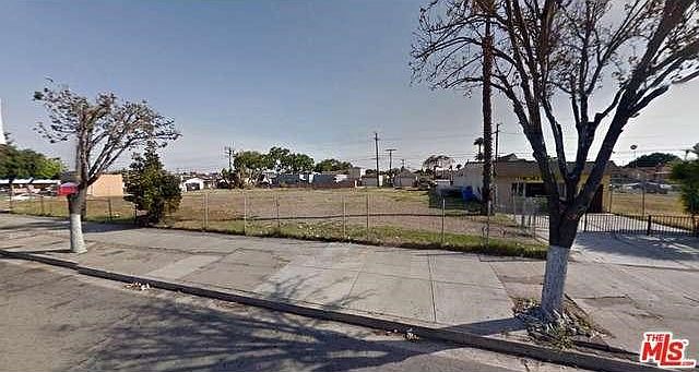 2nd image of 1650 W Florence Ave