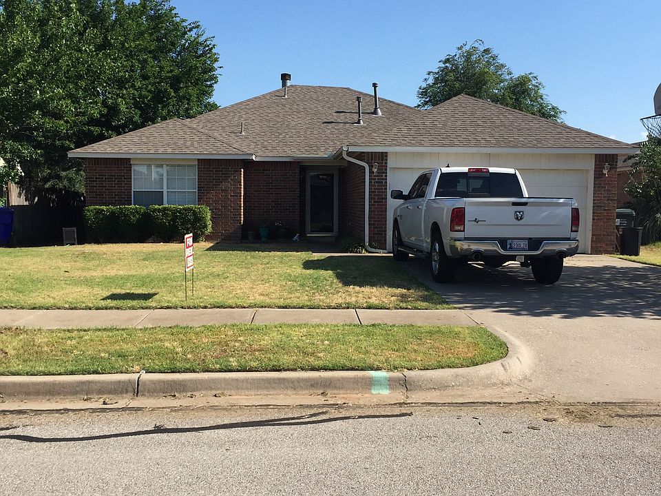 1st image of 1304 Teakwood Dr