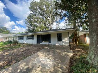 7437 Meadowbrook Ave, Baton Rouge, LA 70810