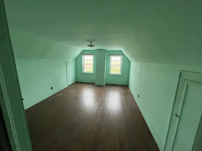 3695 Tonieville Rd — Photo 17
