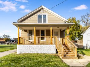 956 Rural St, Aurora, IL 60505