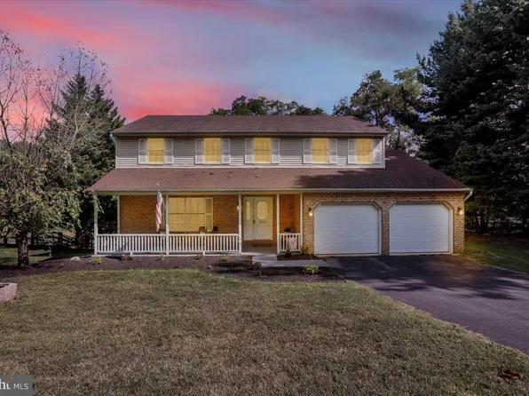 1542 Welsh Rd, Reading, PA 19607