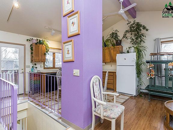 4th image of 665 8th Ave