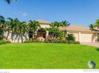 11701 Lady Anne Cir, Cape Coral, FL 33991