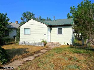 125 Maple St, Dix, NE 69133